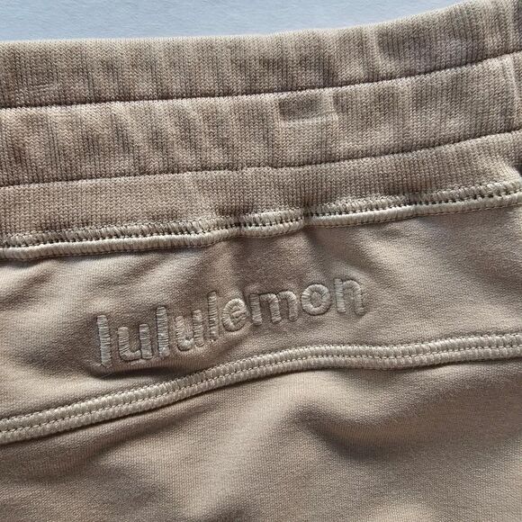 Lululemon Scuba High-Rise Cropped Jogger | Size 4  Trench (Tan) -Like New - Picture 6 of 12
